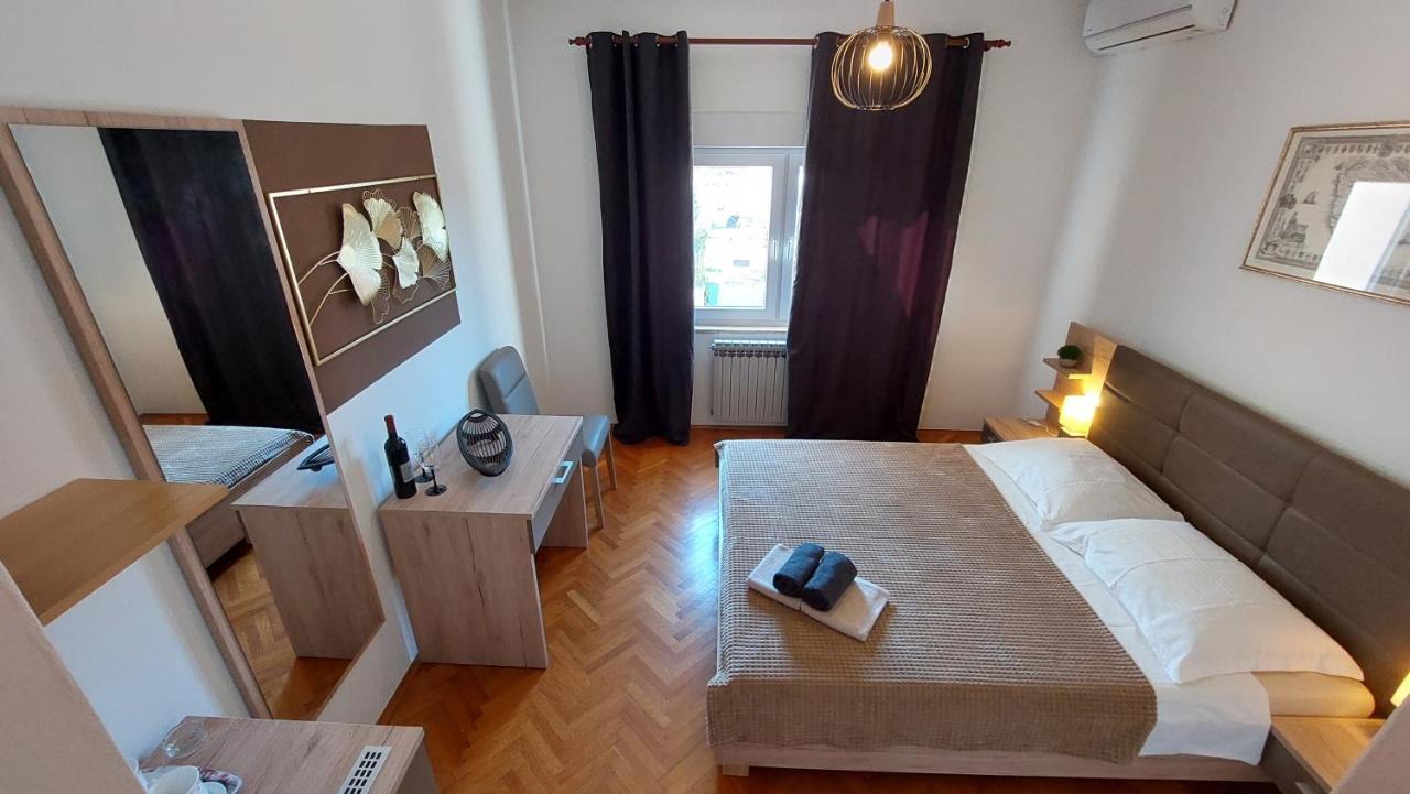Villa Salvia Rooms And Apartments Ровинь Экстерьер фото