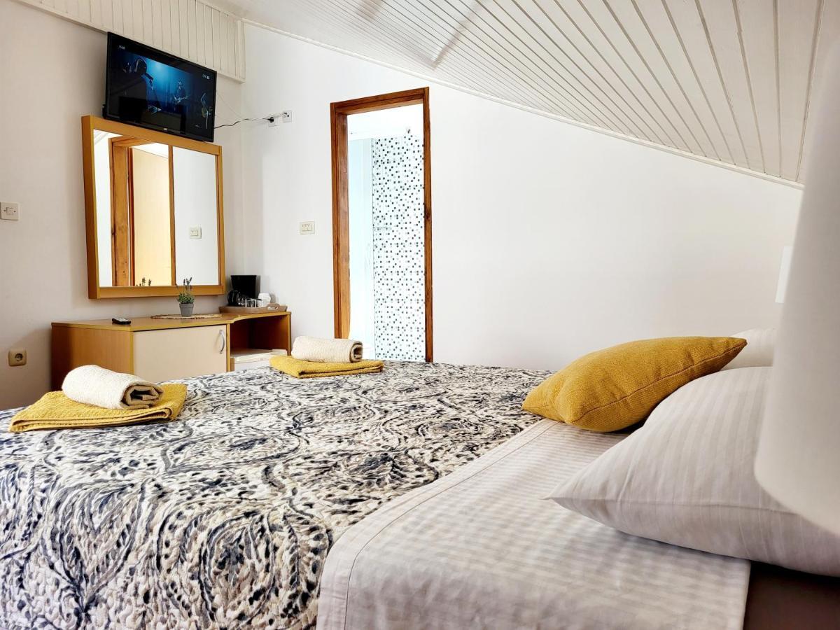 Villa Salvia Rooms And Apartments Ровинь Экстерьер фото
