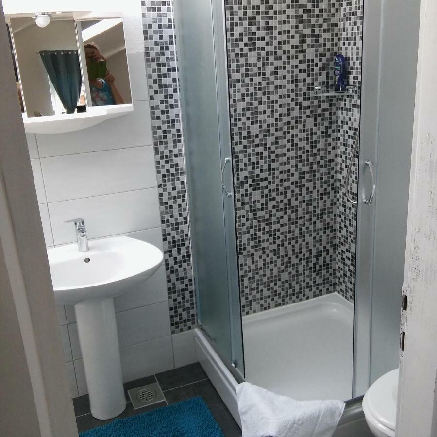 Villa Salvia Rooms And Apartments Ровинь Экстерьер фото
